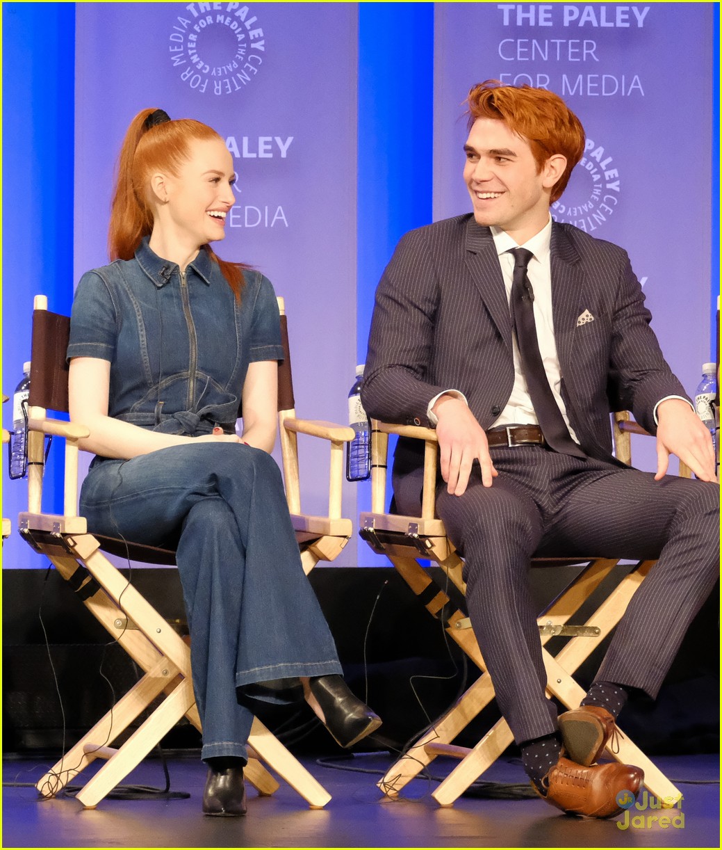 Full Sized Photo of riverdale paleyfest cast dishes black hood return