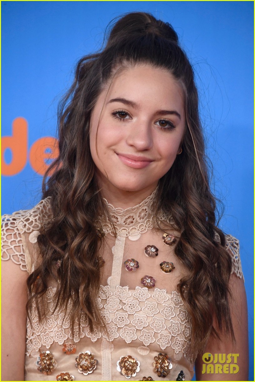 Mackenzie Ziegler Joins Johnny & Lauren Orlando at Kids' Choice Awards