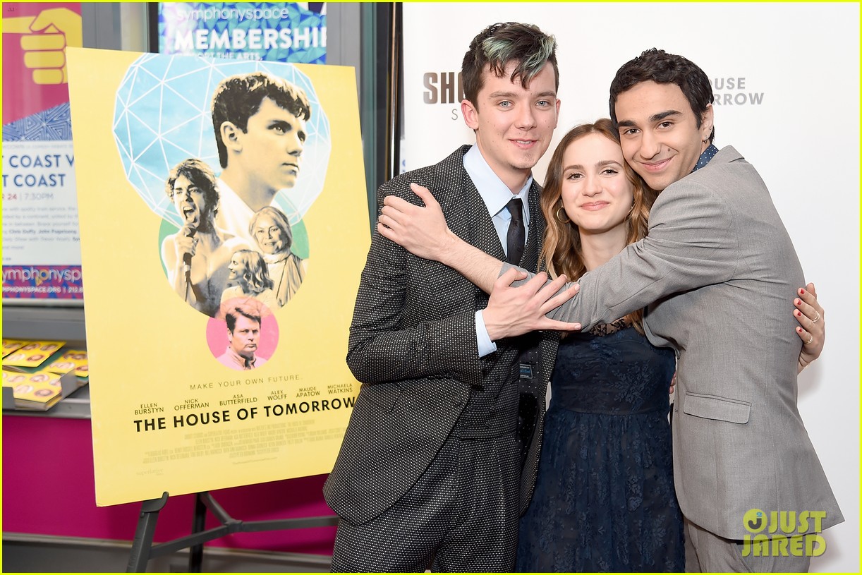 jalex woff asa butterfield premiere house of tomorrow nyc 04