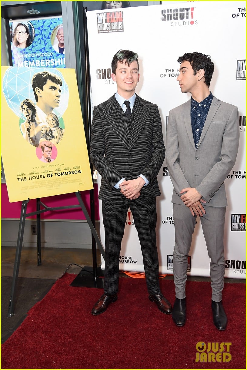 jalex woff asa butterfield premiere house of tomorrow nyc 08
