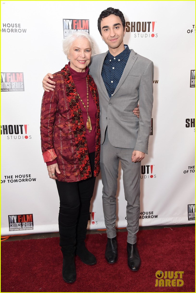 jalex woff asa butterfield premiere house of tomorrow nyc 09