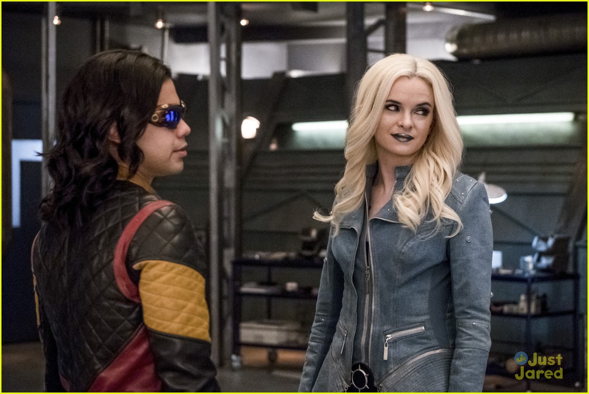 18 lose. 18 lose. Killer frost flash. 18 lose. 18 lose.