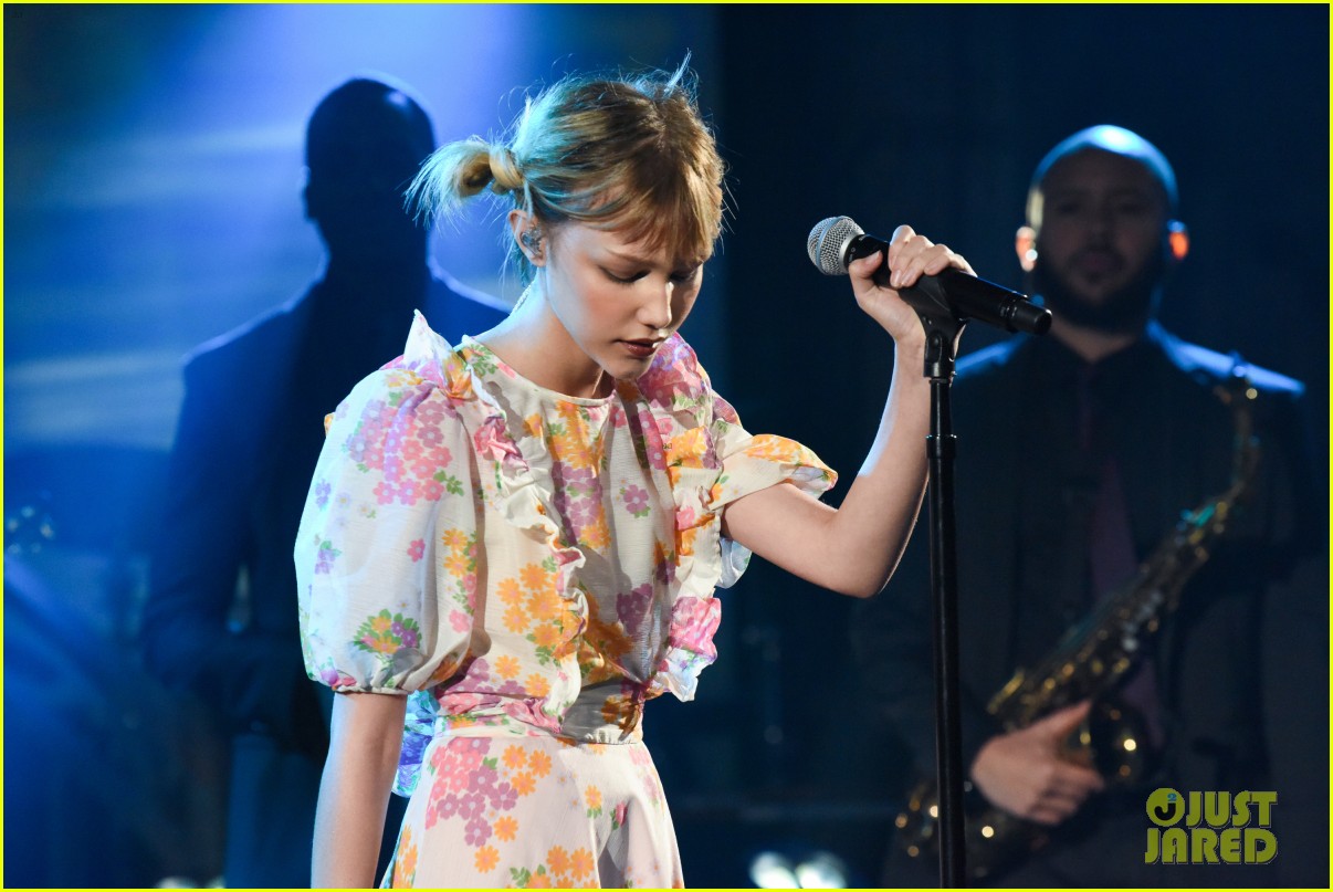 Grace Vanderwaal Performs Clearly On The Late Show With Stephen