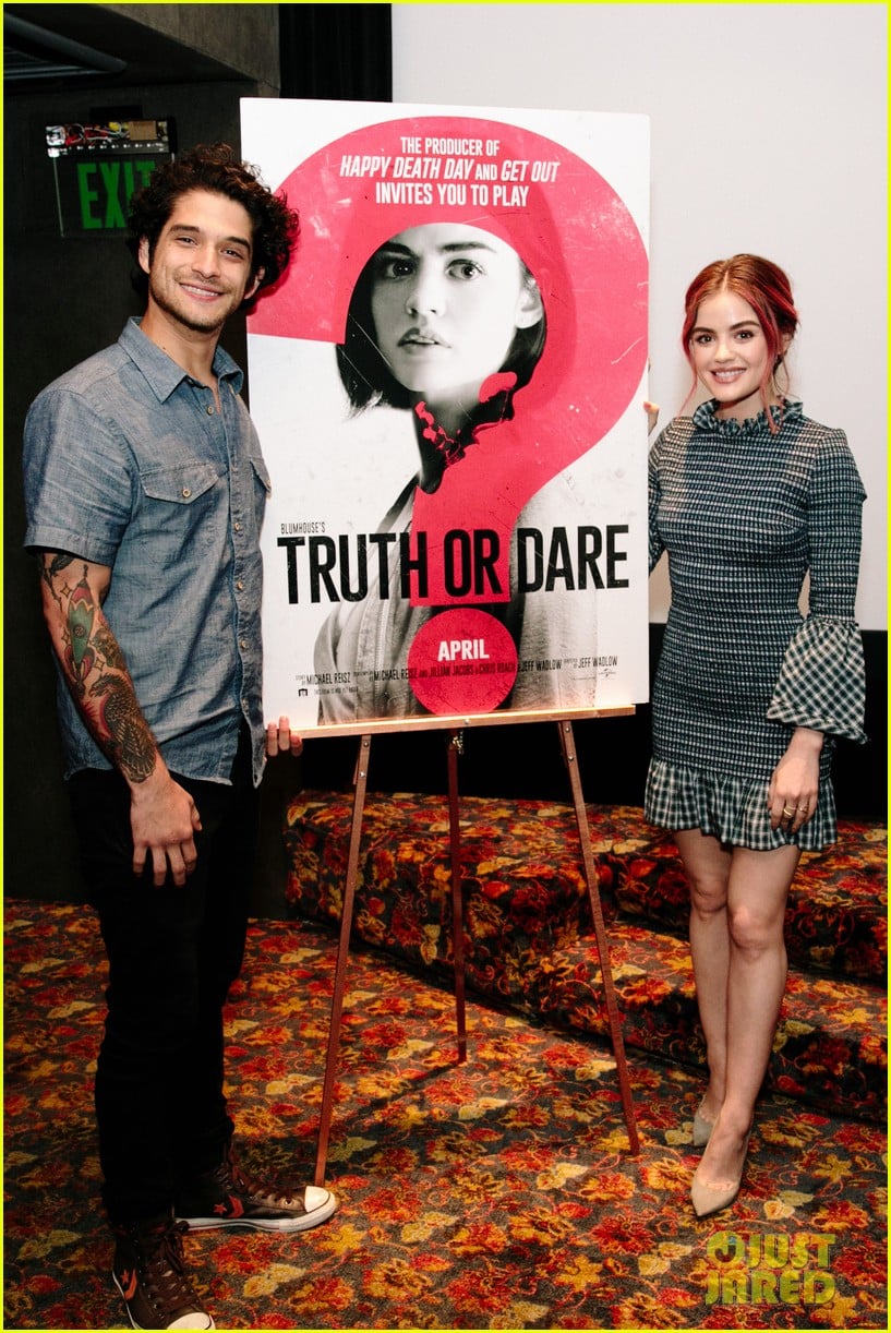 lucy hale tyler posey truth or dare premiere 05