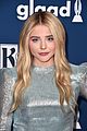 chloe moretz tommy dorfman step out in style for glaad media awards 10