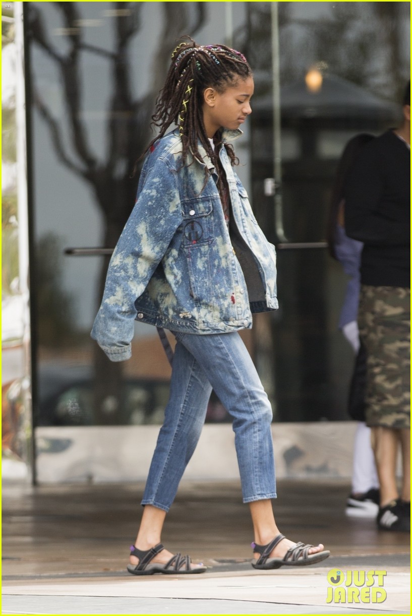 Willow Smith in LA with boyfriend Tyler Cole