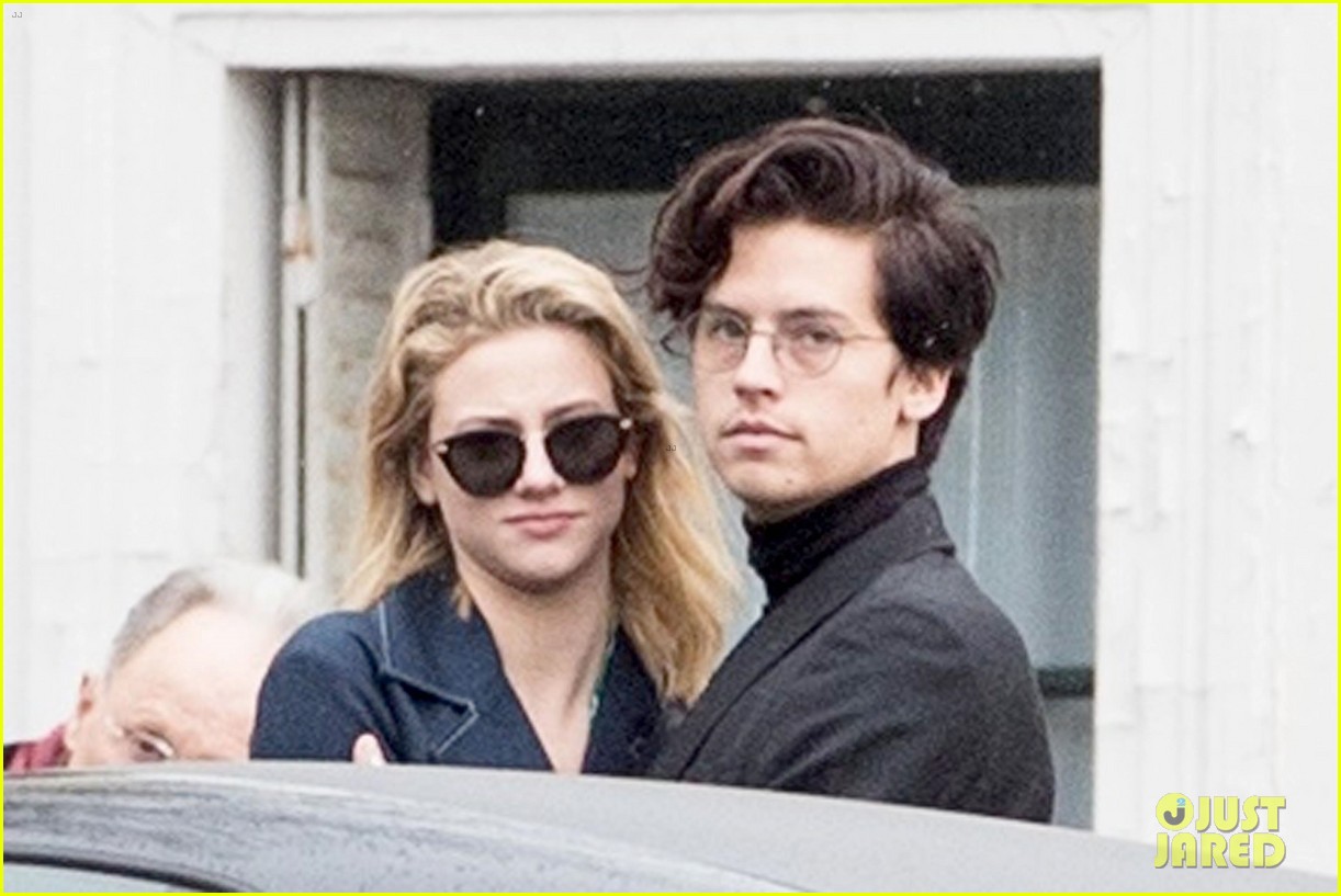 Cole Sprouse And Lili Reinhart Seal It With A Kiss In Paris Photo 1151885 Photo Gallery 