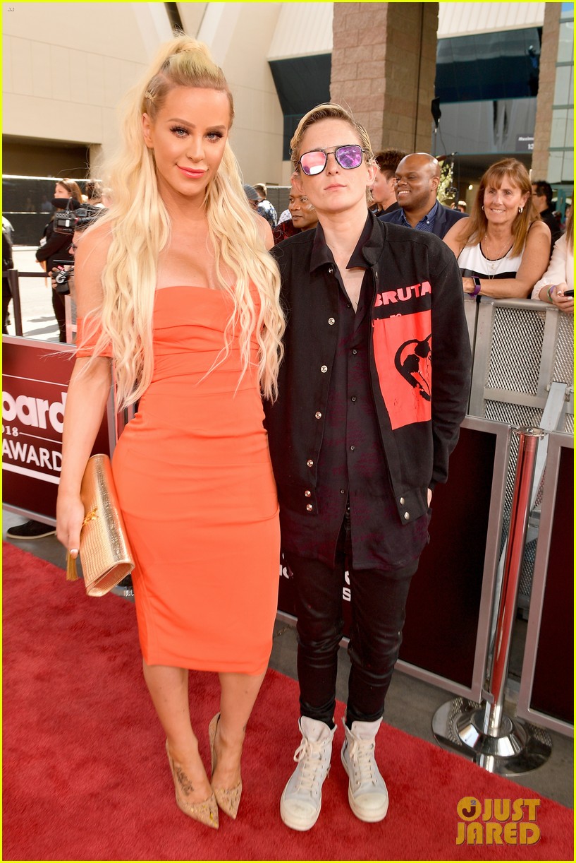 YouTube Stars Alisha Marie & Gigi Attend Billboard Music