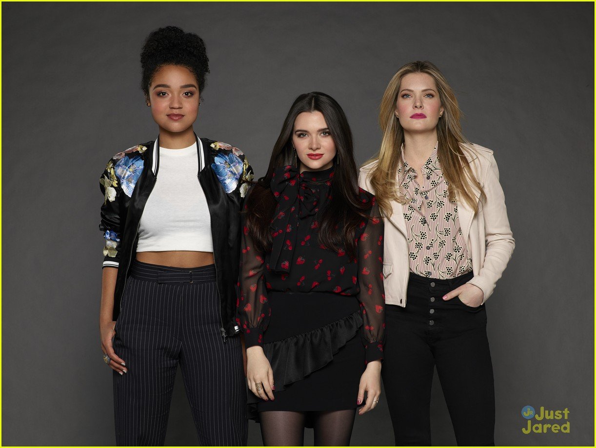 Full Sized Photo of bold type season two promo pics 40 | 'The Bold Type ...