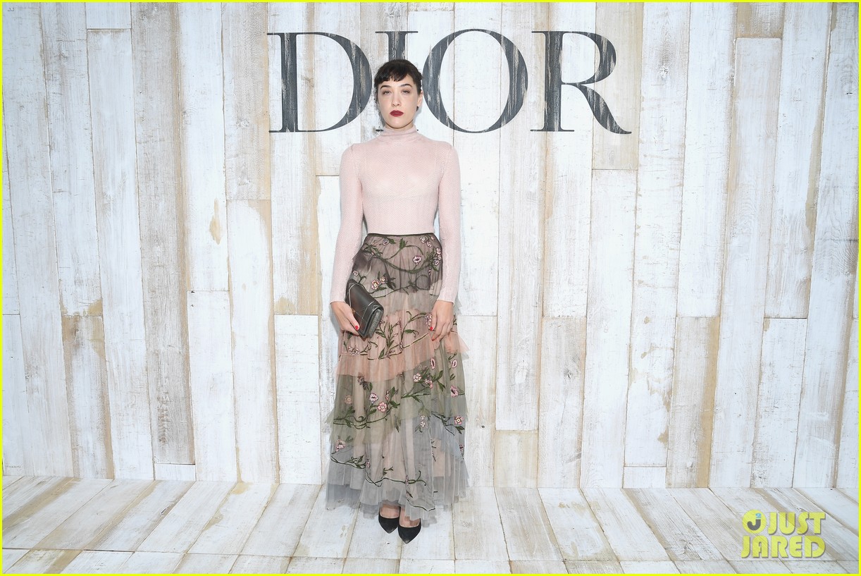 Natalia Dyer & Charlie Heaton Look Picture-Perfect at Christian Dior