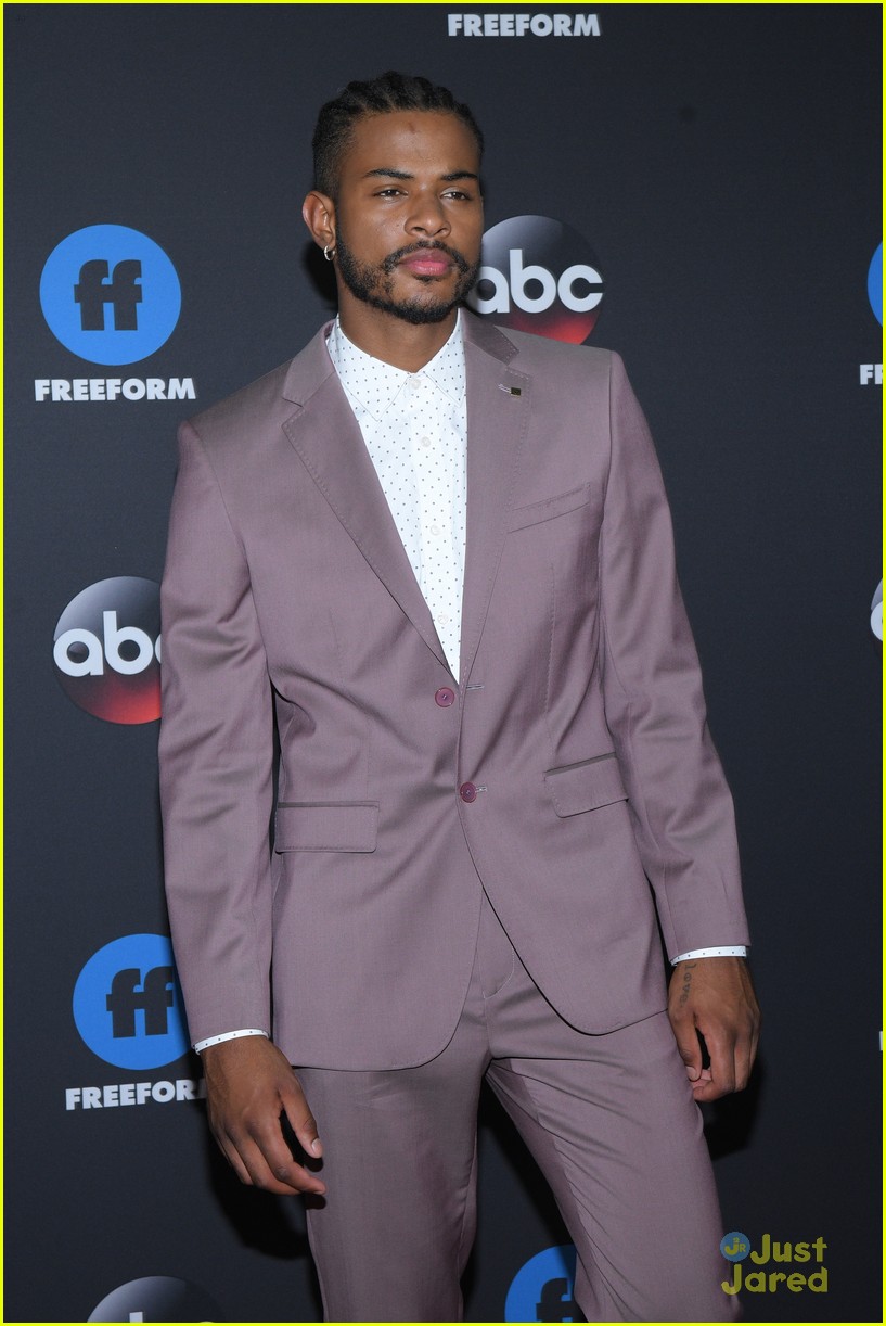 'Grown-ish' Cast Hits Up Freeform Upfronts 2018 Together | Photo ...