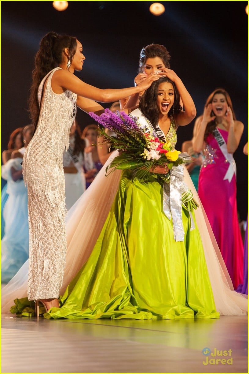 Full Sized Photo of hailey colborn crowning moment miss teen usa 21