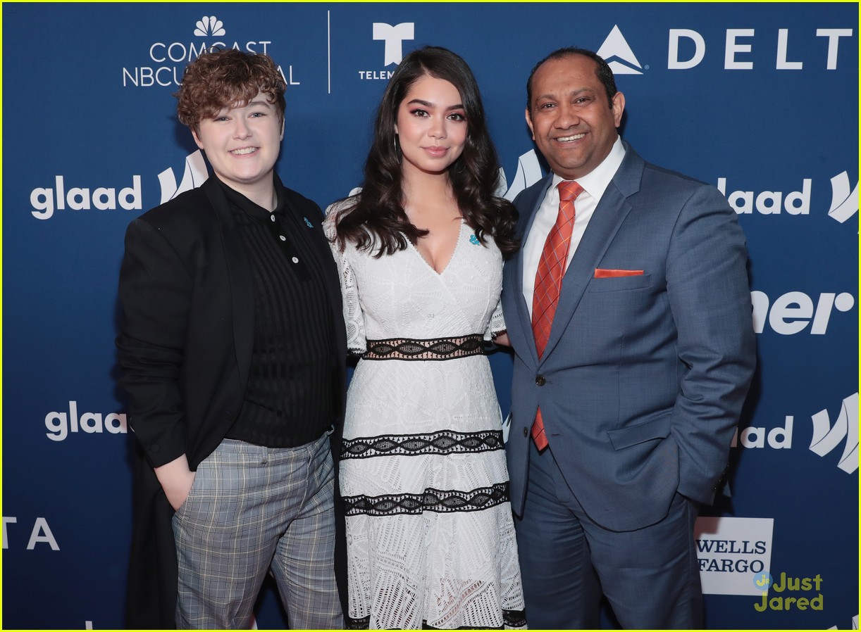 Full Sized Photo of aulii cravalho joshua rush glaad nyc luncheon 11