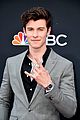 shawn mendes bbmas 2018 red carpet 01