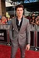 shawn mendes bbmas 2018 red carpet 05