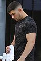 nick jonas shows muscle after workout 05