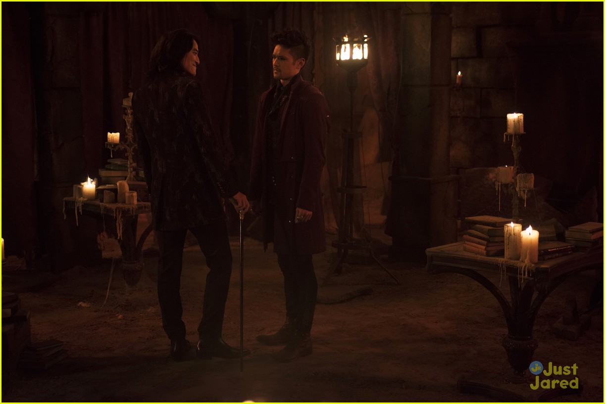 Full Sized Photo Of Shadowhunters Two Hour Season Finale Stills 118 