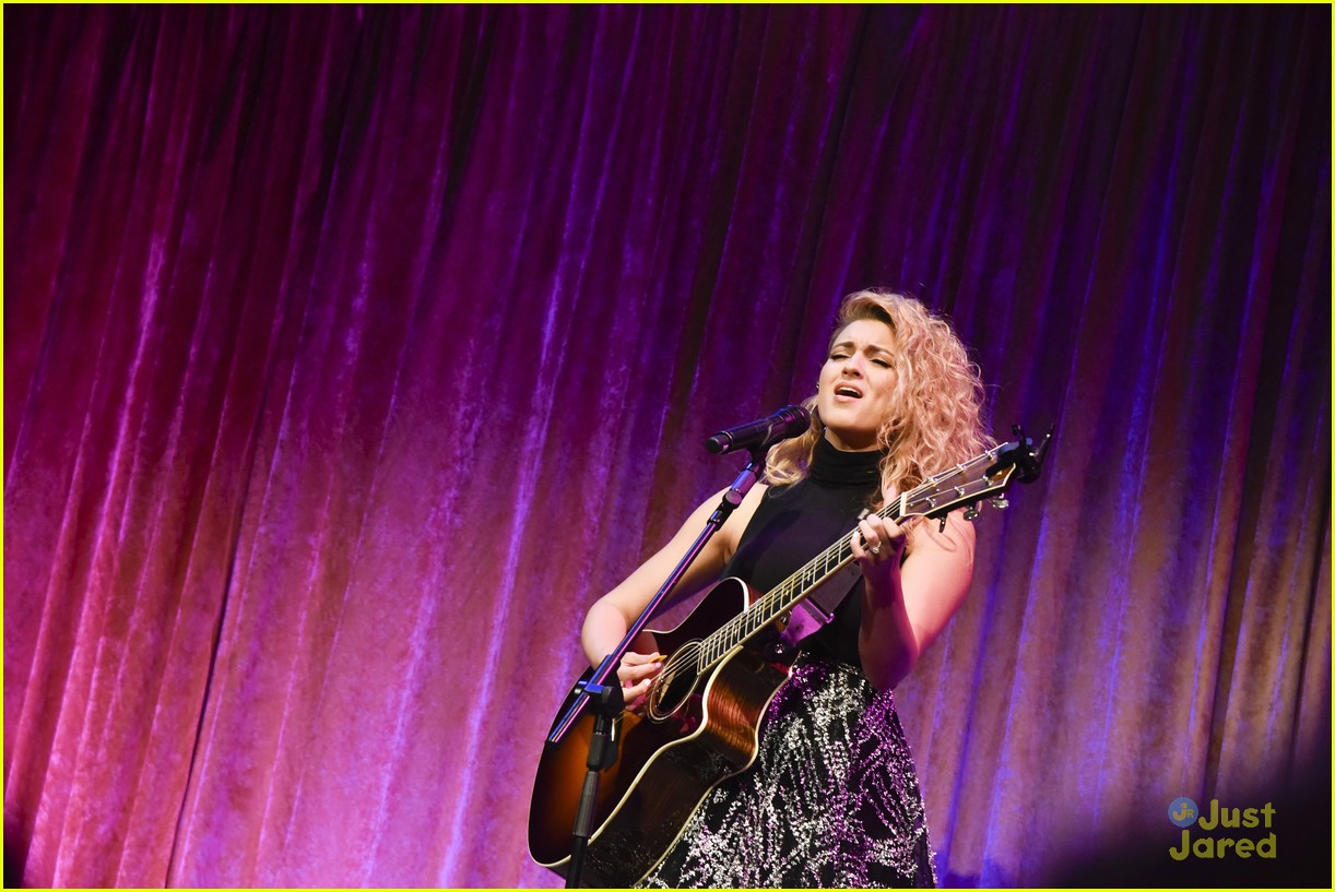 Full Sized Photo of tori kelly performs project sunshine event 06