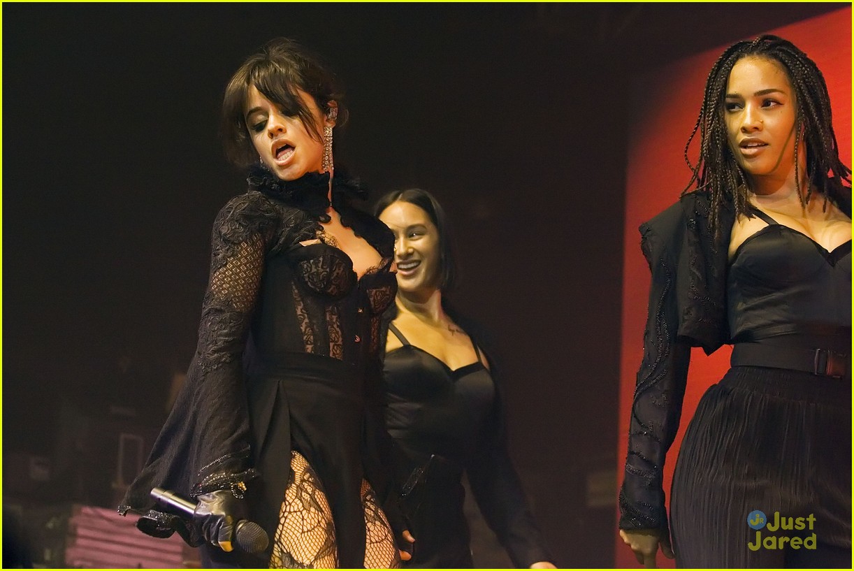 Full Sized Photo of camila cabello glasgow concert pics 27 Camila