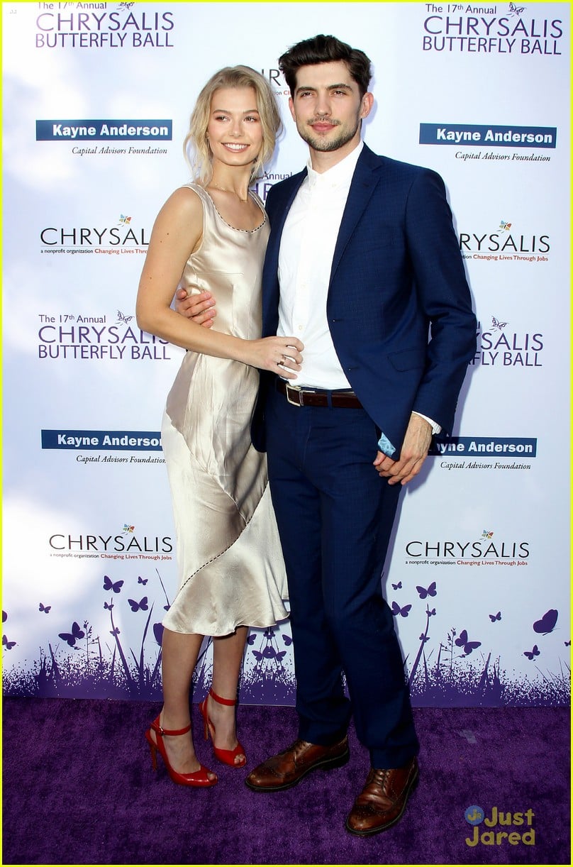 Carter Jenkins Couples Up With Girlfriend Sierra Swartz at Chrysalis