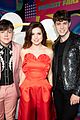 echosmith take a photo with ardy at the rdmas 01