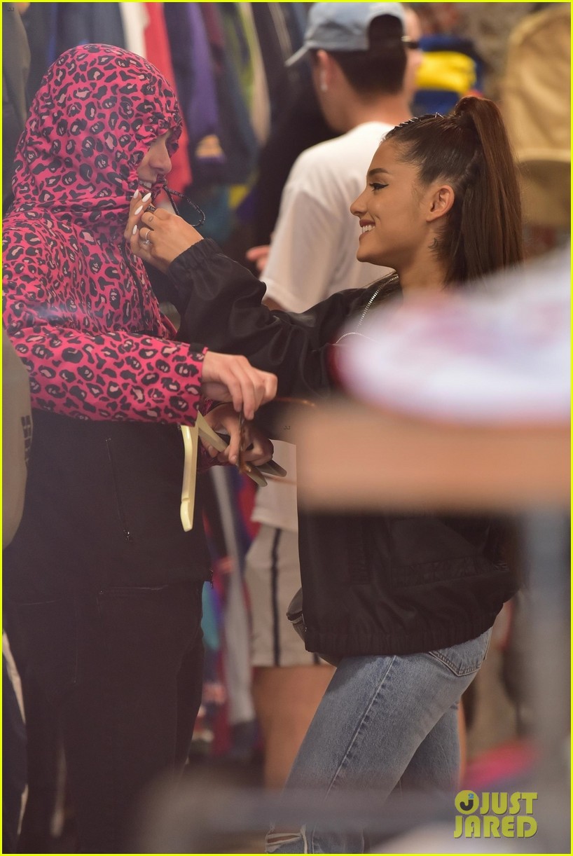 Ariana Grande and Pete Davidson Kiss While Shopping in N.Y.C.