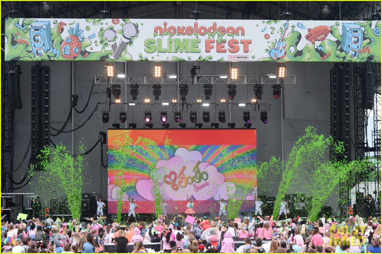 JoJo Siwa Owns the Stage at Nickelodeon Slimefest!: Photo 1241314