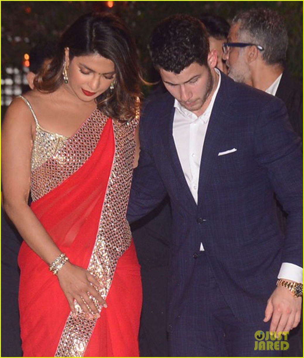 Nick Jonas Suits Up With Priyanka Chopra At Engagement Party In India ...