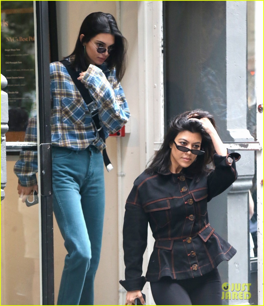 Kendall Jenner Grabs Lunch with Kourtney Kardashian After Eventful NYC