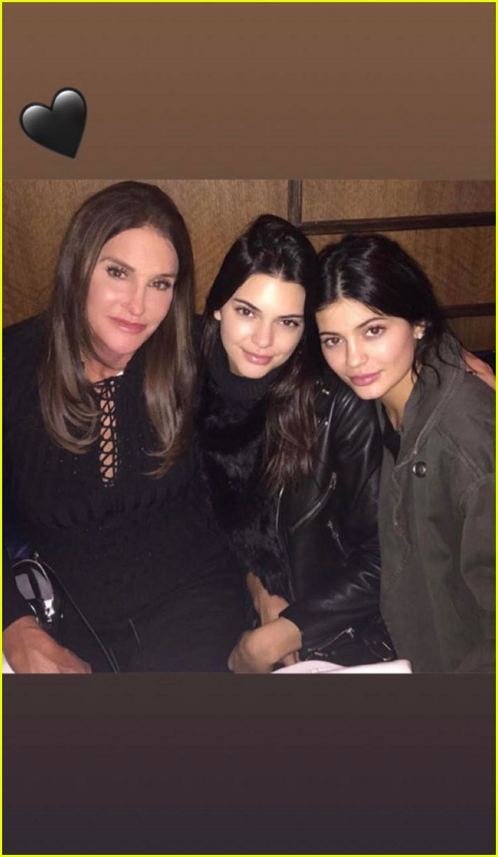 Kendall And Kylie Jenner Send Fathers Day Wishes To Caitlyn Jenner Photo 1167685 Photo 