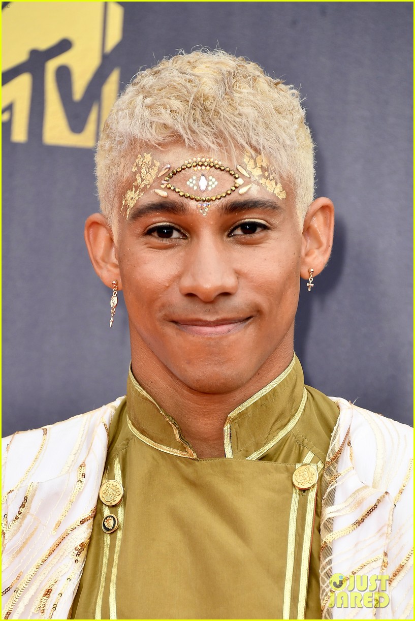 Keiynan Lonsdale Gives Inspiring Speech at MTV Movie & TV Awards 2018