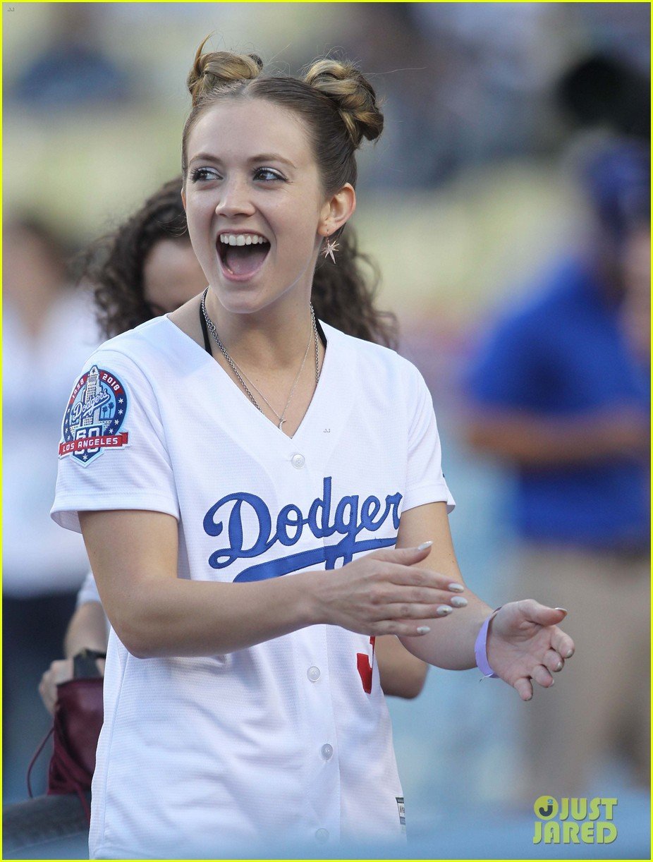 Billie Lourd Throws Out First Pitch at Dodgers' 'Star Wars' Night