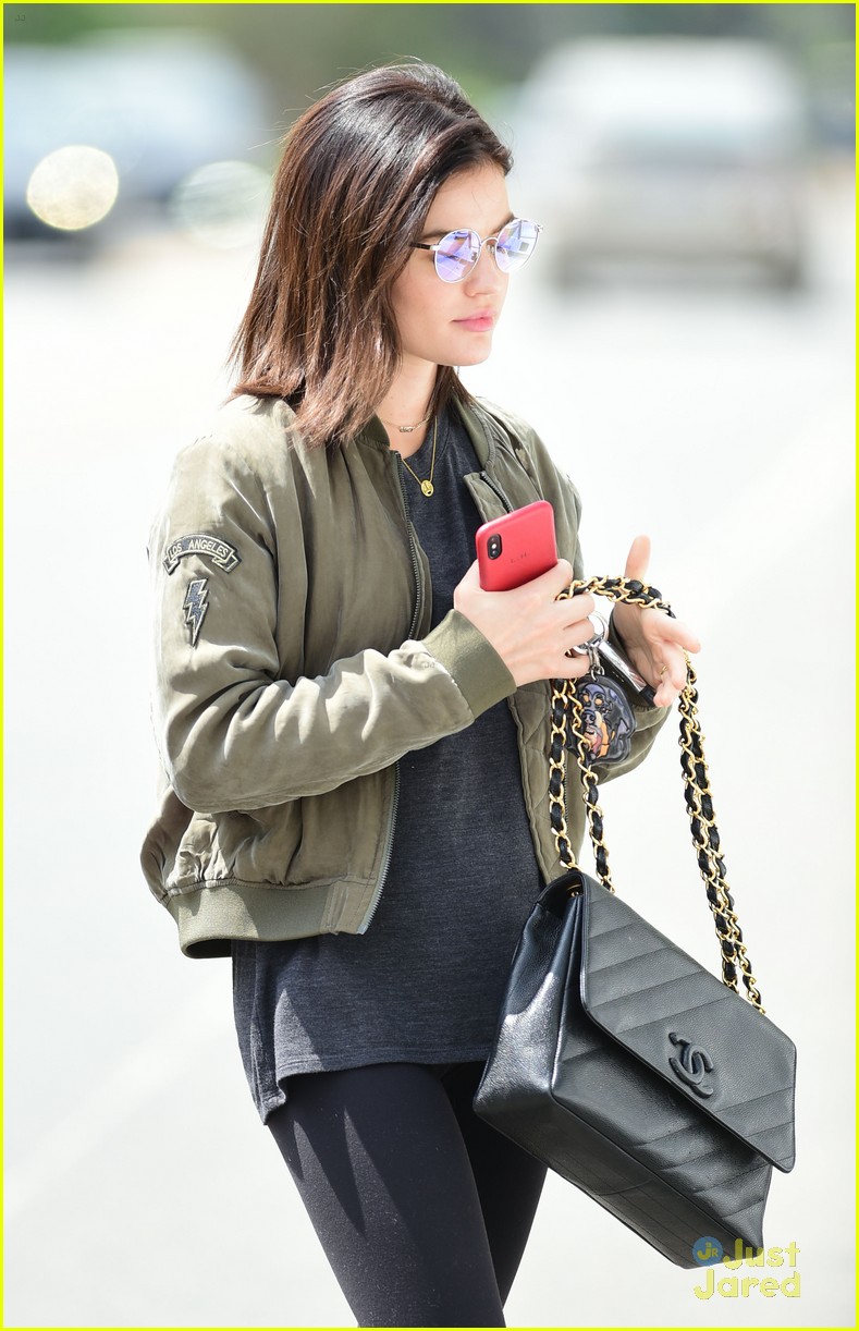Full Sized Photo of lucy hale coffee before warner bros visit 04 | Lucy