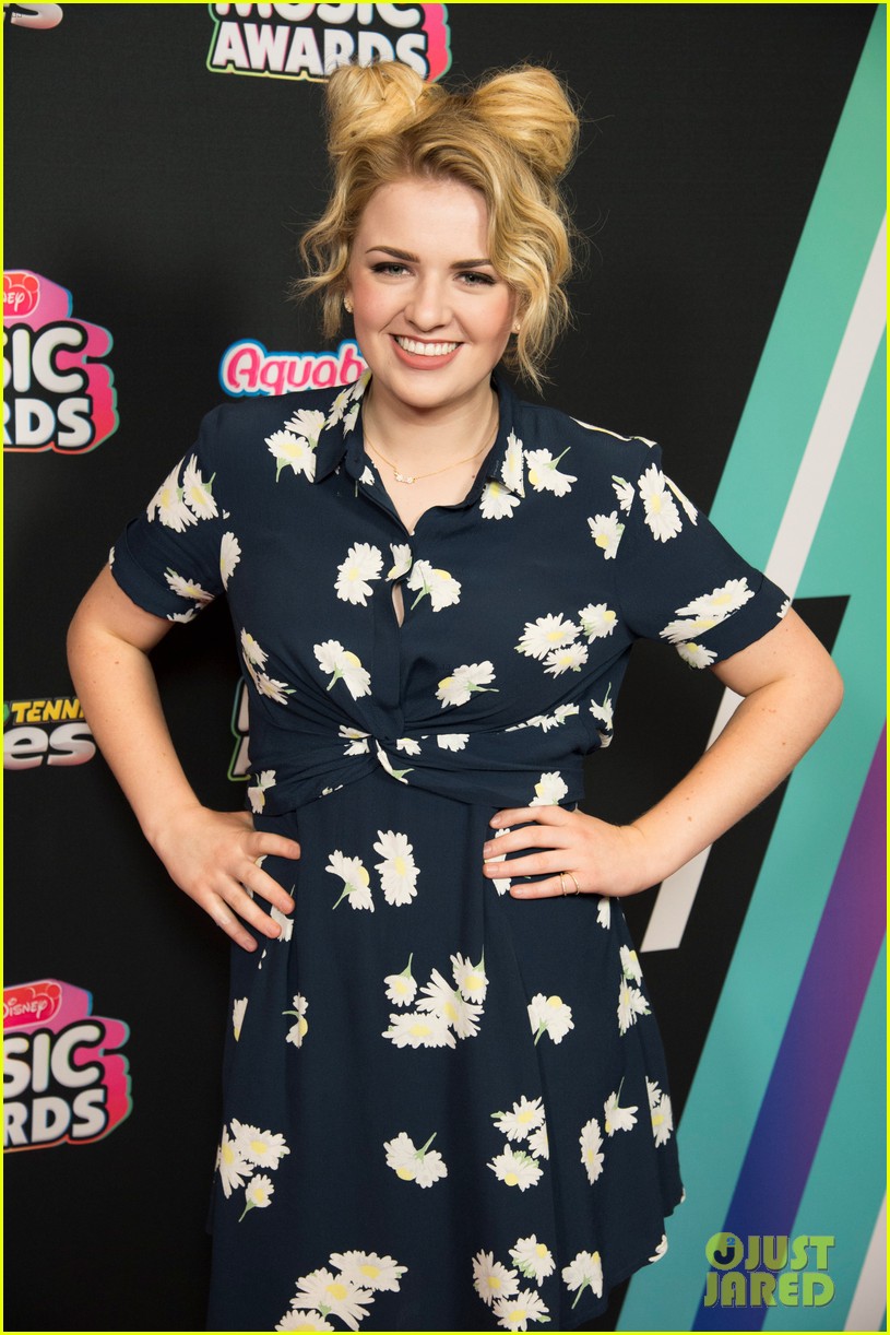 Full Sized Photo of maddie poppe 2018 radio disney music awards 07