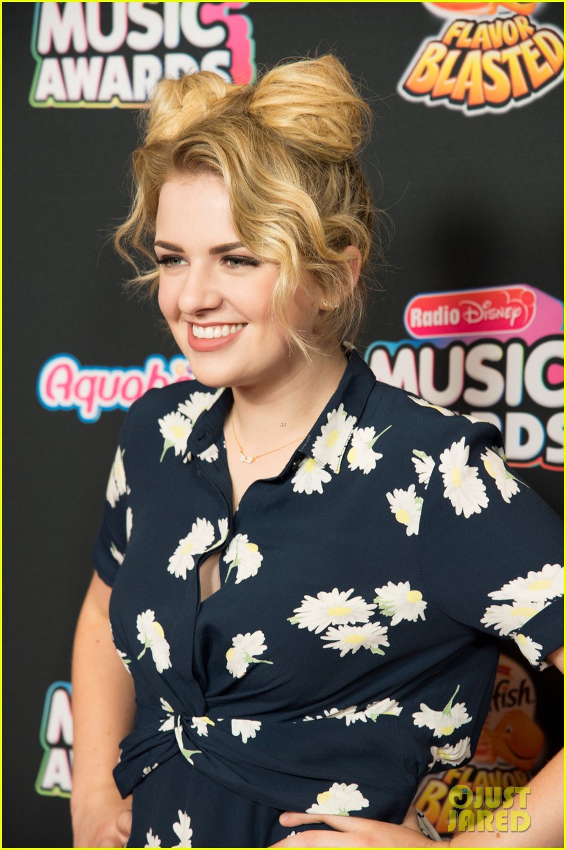 'American Idol's Maddie Poppe & Catie Turner Step Out at Radio Disney