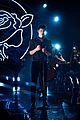 shawn mendes and james corden face off in epic cover battle 02