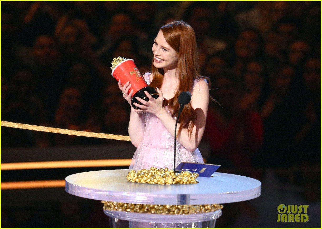 Madelaine Petsch Wins Scene Stealer Award at MTV Movie & TV Awards