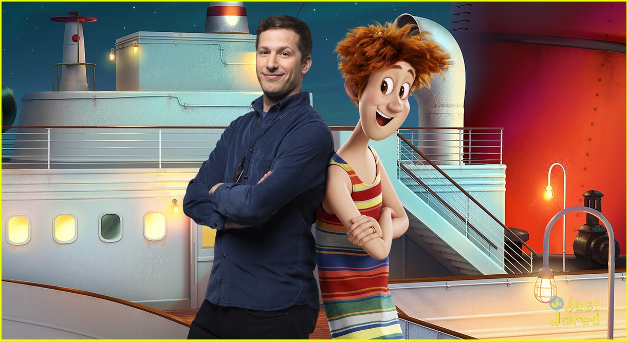 Selena Gomez & Joe Jonas Pose With 'Hotel Transylvania 3' Characters in