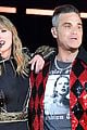 taylor swift brings special guest robbie williams on stage at reputation show in london 01