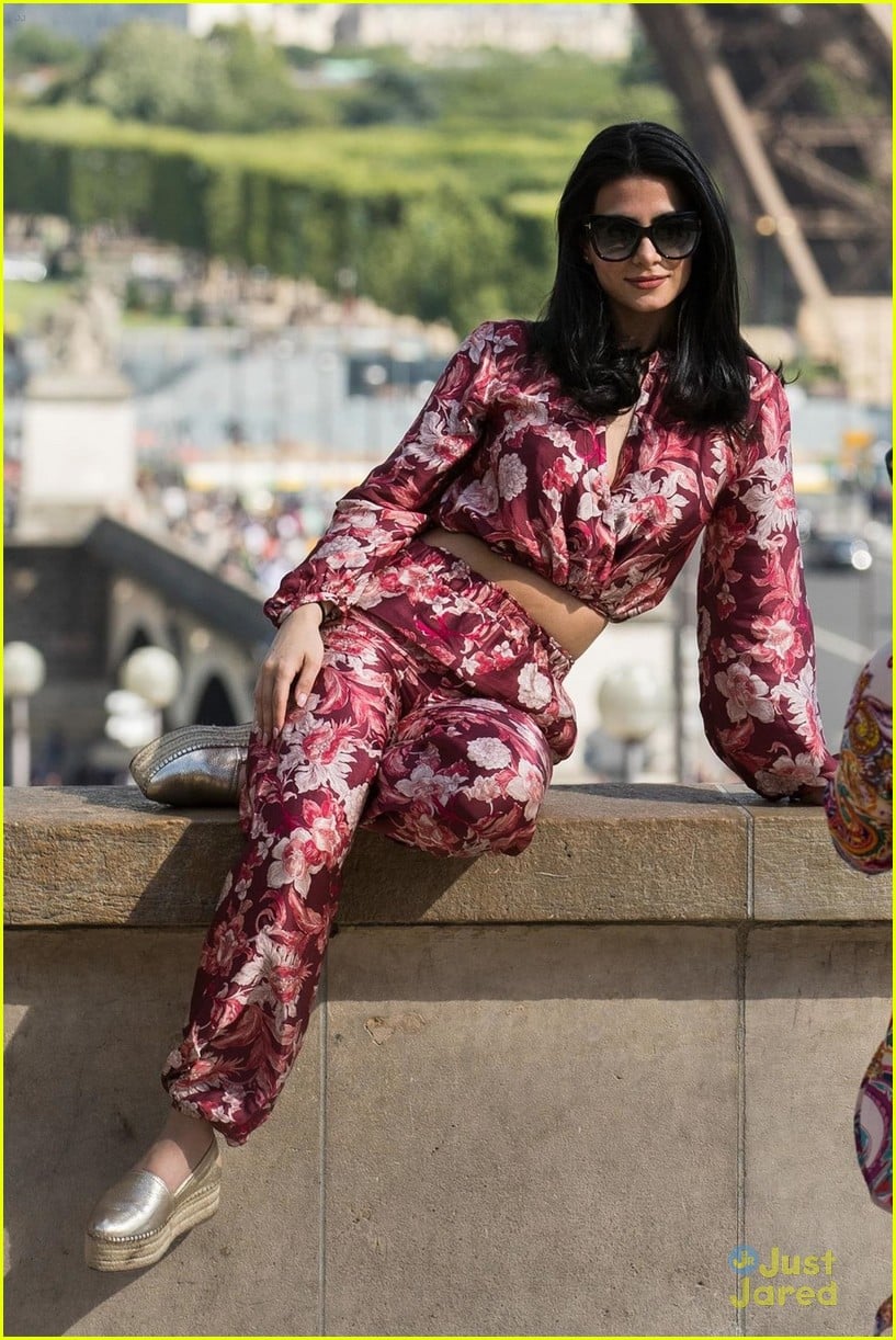 Emeraude Toubia Goes Sightseeing in Paris With Her Mom After