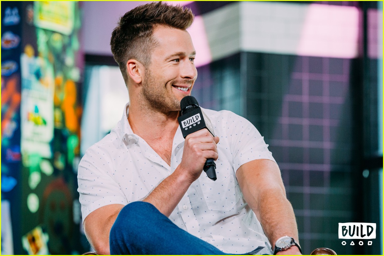 Full Sized Photo of zoey deutch glen powell build series 2018 10 | Zoey