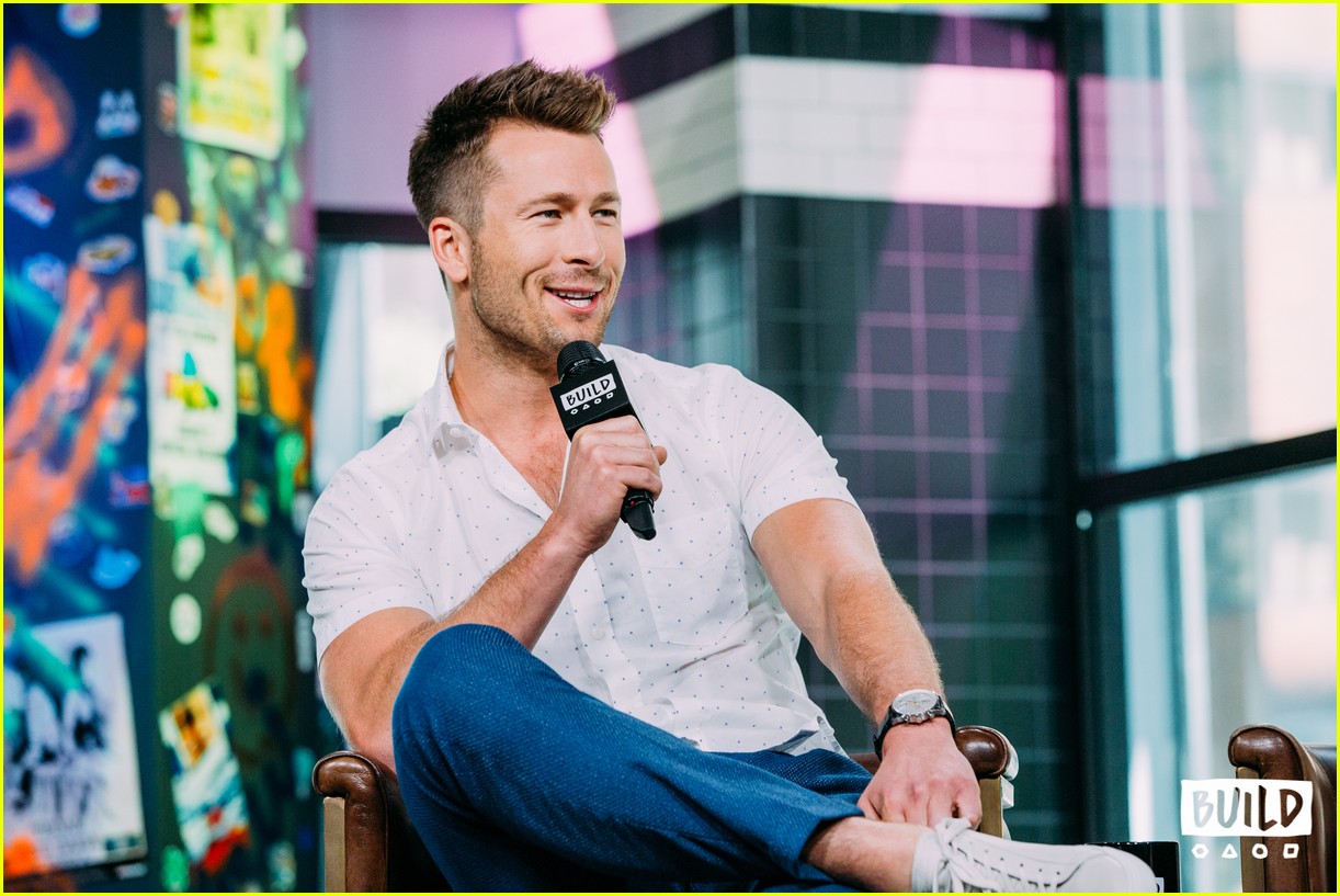 Full Sized Photo of zoey deutch glen powell build series 2018 11 | Zoey