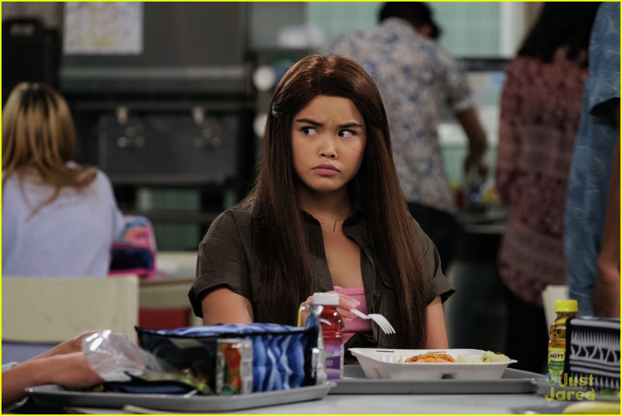 Paris Berelc & Isabel May�s Netflix Show �Alexa & Katie Paris Berelc & Isabel May�s Netflix Show �Alexa & Katie