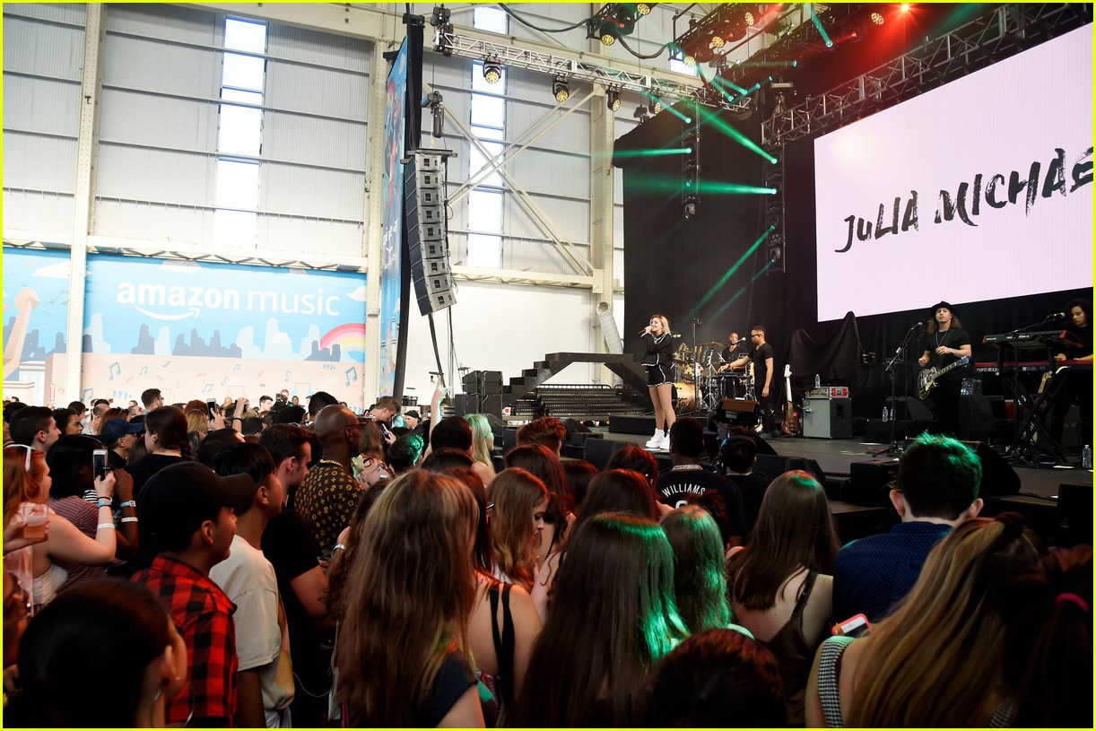 ariana grande julia michaels kelsea ballerini amazon prime day 72