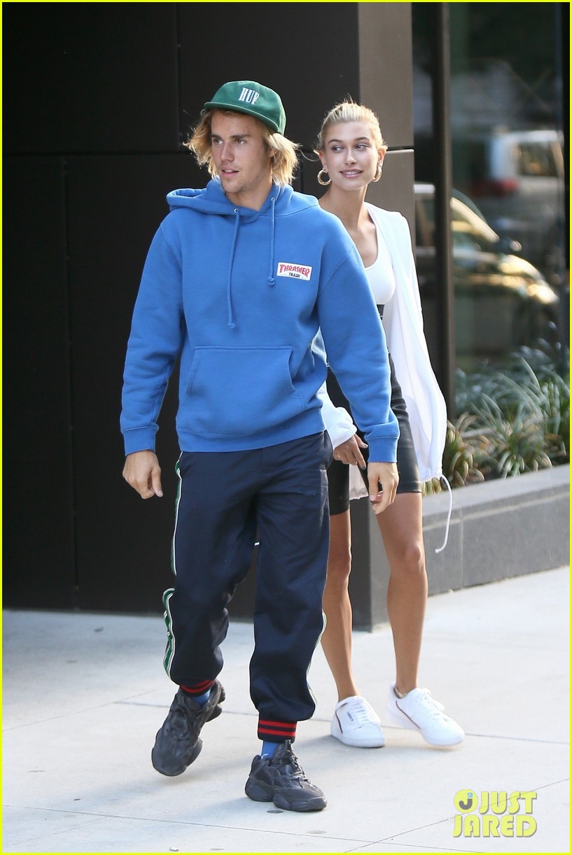 Justin Bieber And Hailey Baldwin Are All Smiles On Nyc Dinner Date Photo 1172087 Photo 