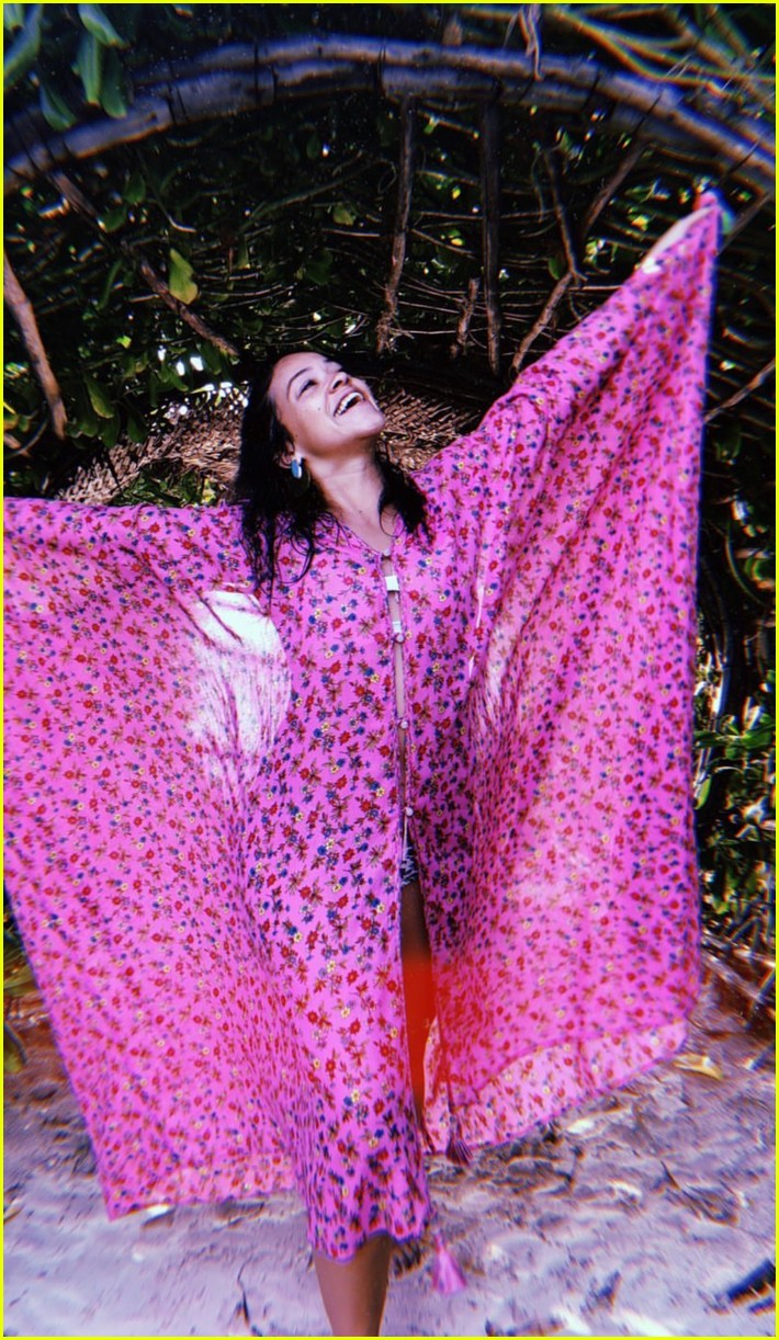 Gina Rodriguez Is Engaged, Shows Off Big Ring on 34th Birthday! Photo