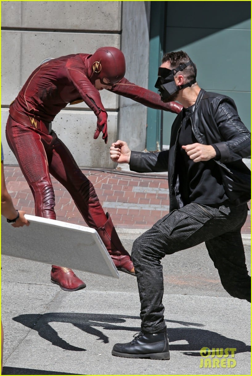 Full Sized Photo Of Grant Gustin Suits Up On The Flash Set In Vancouver