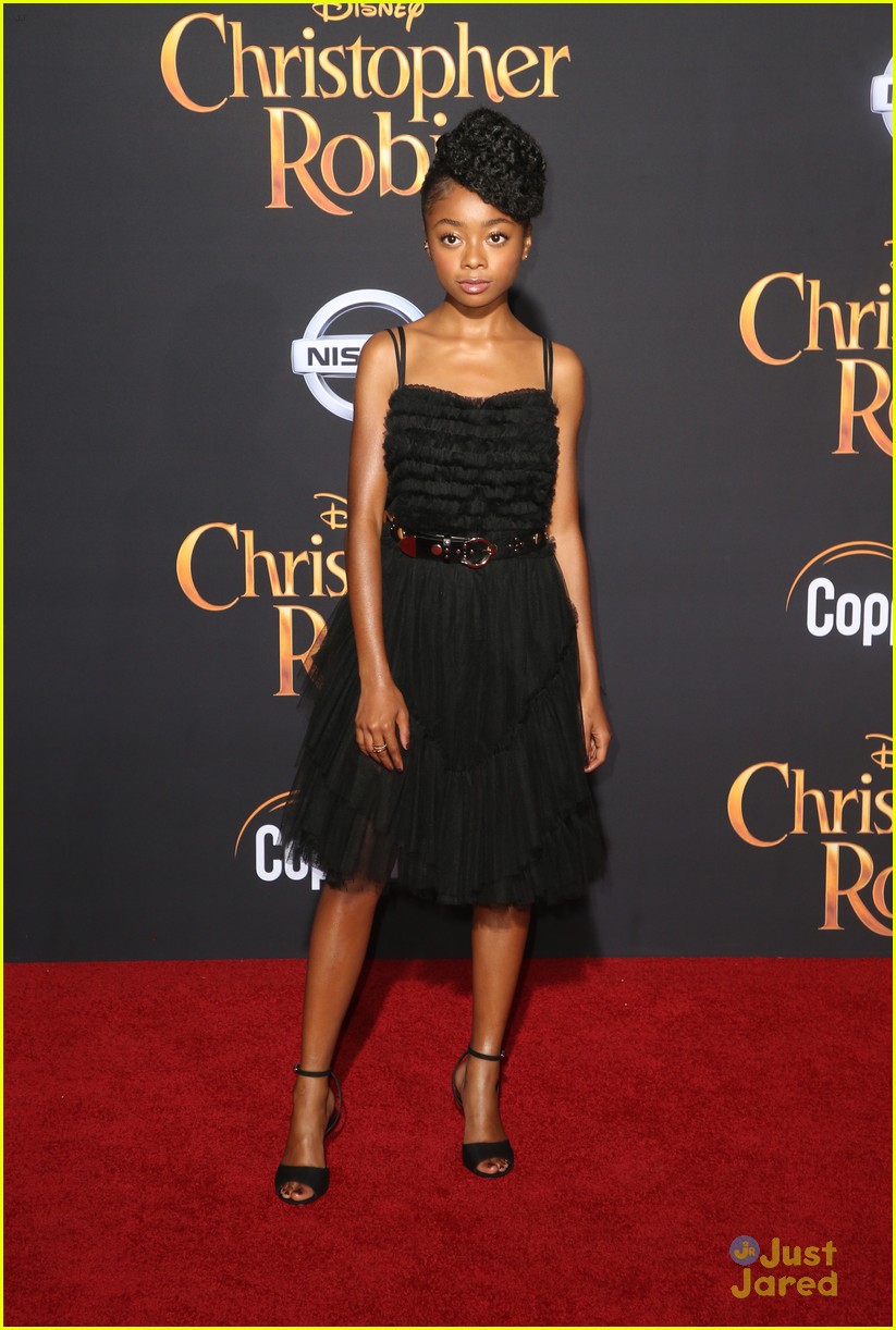 Jenna Ortega & Skai Jackson Glam Up For 'Christopher Robin' Premiere