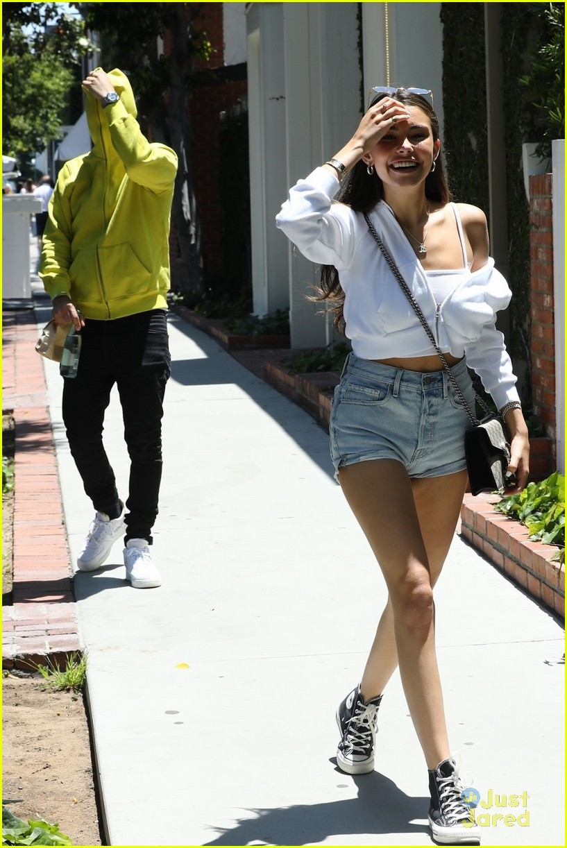 Zack Bia Made Girlfriend Madison Beer Laugh Her Head Off By Doing This