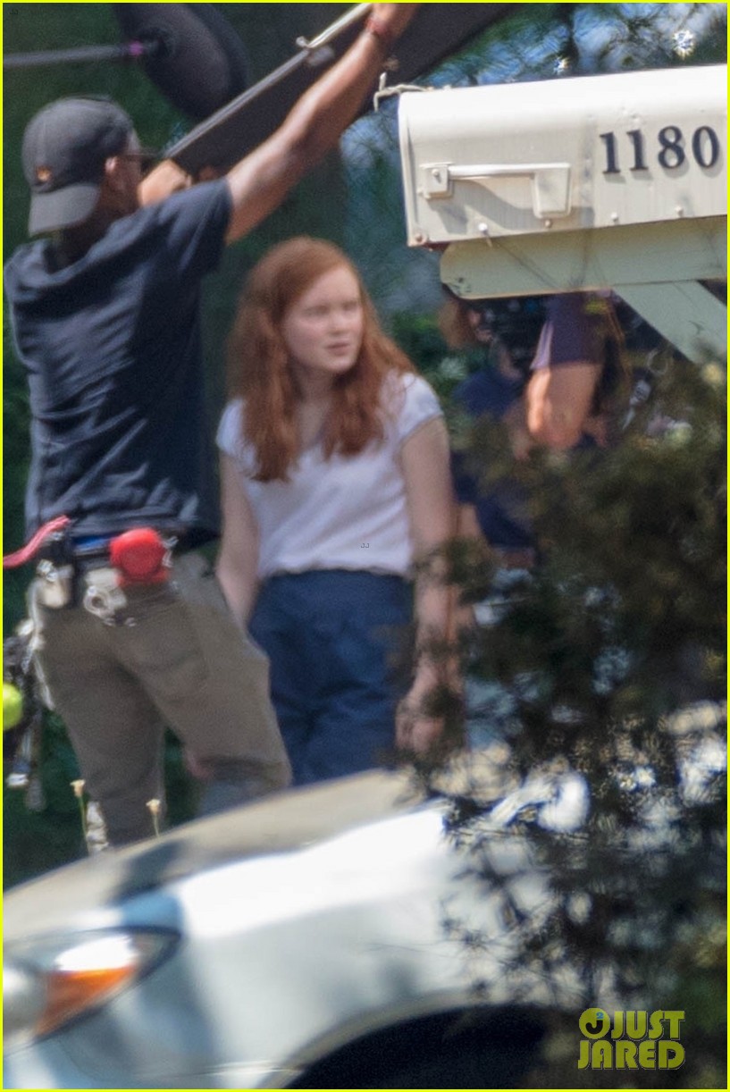 millie bobby brown sadie sink filming stranger things 12